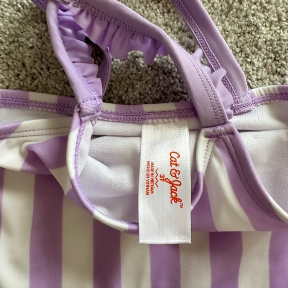 Purple and white one piece swimsuits in 3T - Picture 3 of 3